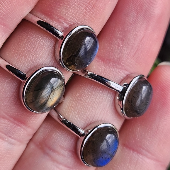 Labradorite Adjustable Ring. Crystal Jewlery - Picture 3 of 6